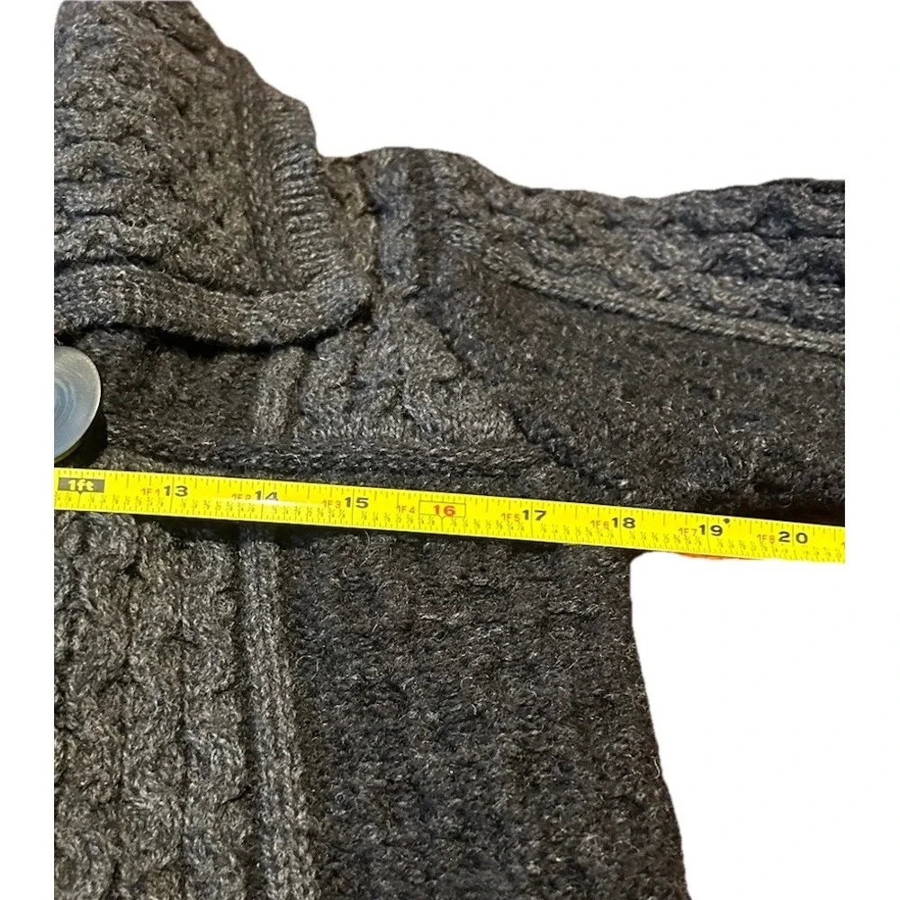 Vtg Inis Crafts Cable‎ Knit Cardigan Sweater Sz Small Gray Merino Wool Fisherman